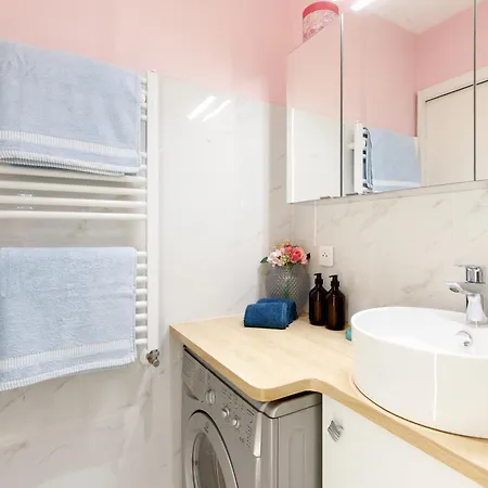 Cannes-vue Esterel-balcon-plage アパート カンヌ